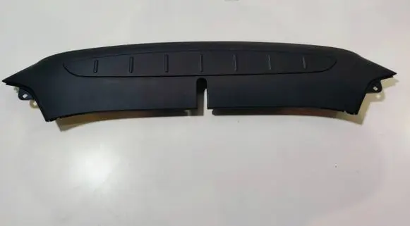 Tesla Model X Engine bonnet/hood lock trim molding 1036234-00-F 103623400F 1036234