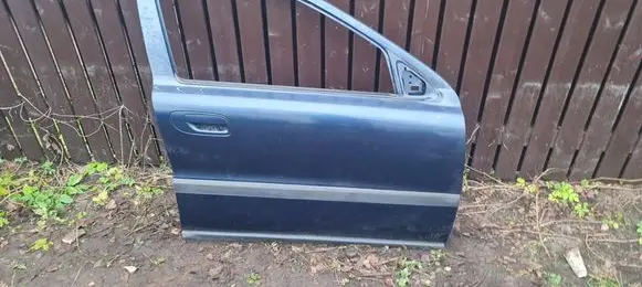 Volvo S60 Front door