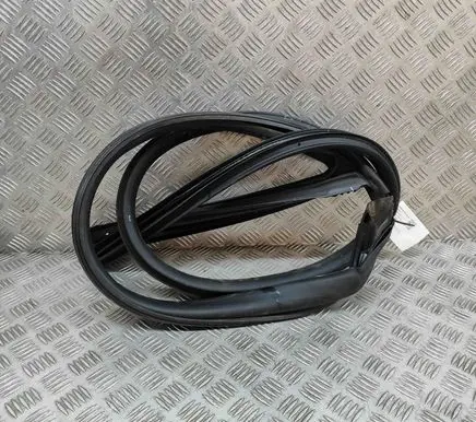Maserati Ghibli Rubber seal front coupe door 670030423
