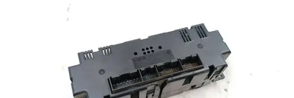 Volkswagen PASSAT B5 Climate control unit 3B1907044H 2400022303