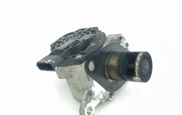 Mercedes-Benz A W177 EGR valve H8201684044 147101246R J182700980