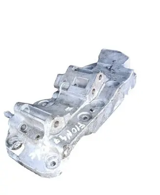 BMW 3 GT F34 Generator/alternator bracket 11168506863