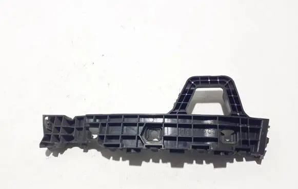 KIA Xceed Rear bumper mounting bracket 86616J7CA0