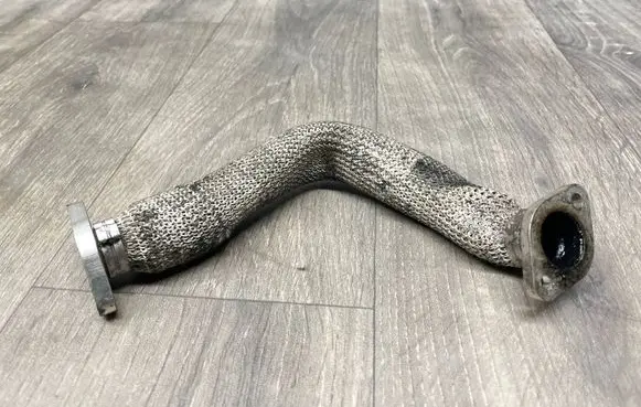 Audi A6 S6 C6 4F EGR valve line/pipe/hose 059131525AC
