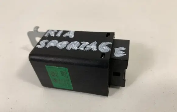 KIA Sportage Other relay 952403W200