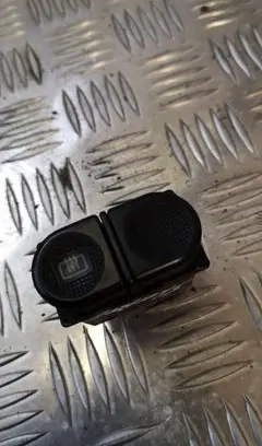 Volkswagen Sharan Windscreen/window heater switch