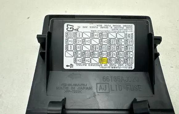 Subaru Outback (BT) Fuse box cover 66135AJ020