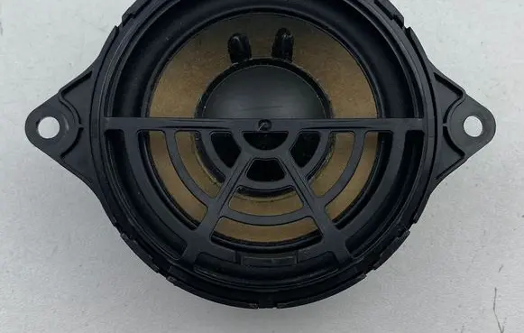 Panel speaker