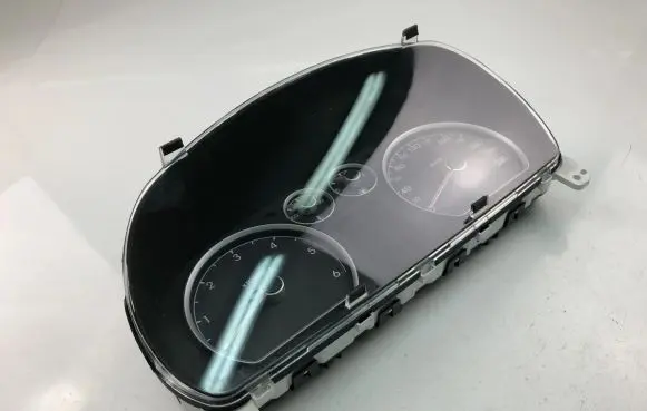 Hyundai i30 Speedometer (instrument cluster) 940032L520