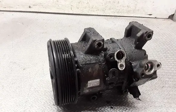 Toyota Corolla Verso AR10 Air conditioning (A/C) compressor (pump) GE4472601740