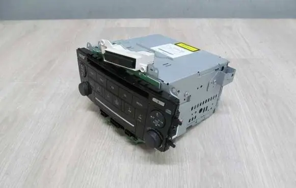 Mazda 6 Climate control unit CQ-MM4570AK 39741