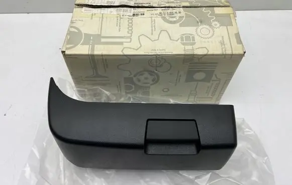Mercedes-Benz C W204 Front passenger seat A2048100304