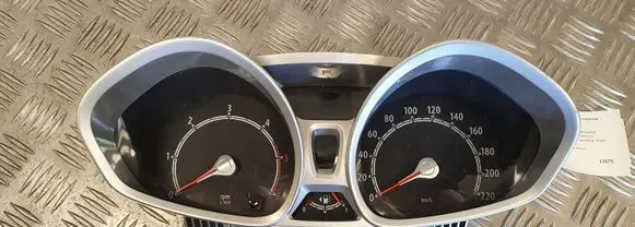 Ford Fiesta Speedometer (instrument cluster) 44ZP435 VP8A6F10894BC 8A6T10849GL