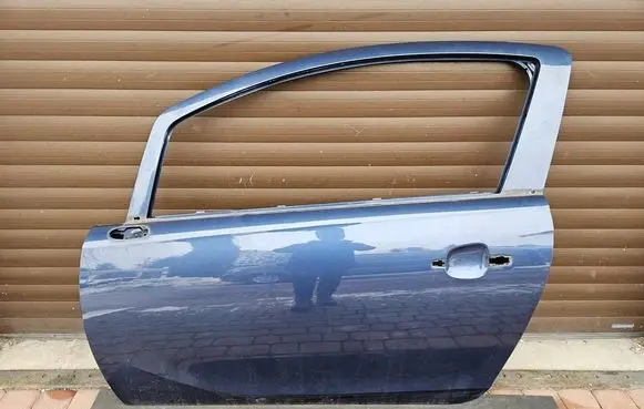 Opel Corsa E Front door