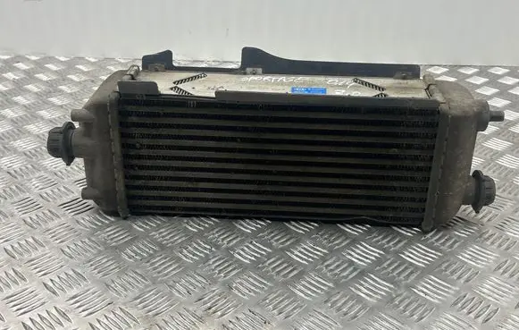 KIA Sportage Intercooler radiator 282702F780
