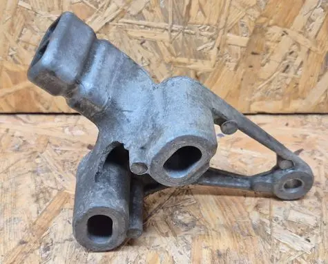 Audi A6 S6 C7 4G Engine mounting bracket 8K0199343C