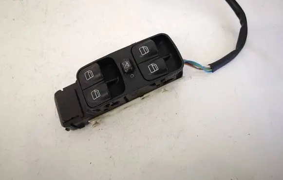 Mercedes-Benz C W203 Electric window control switch A2038210479