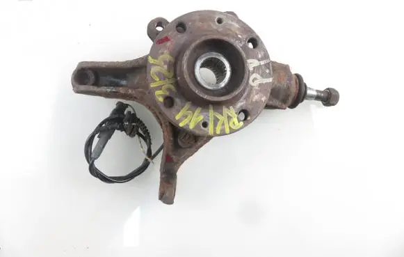 Citroen C4 II Front wheel hub spindle knuckle