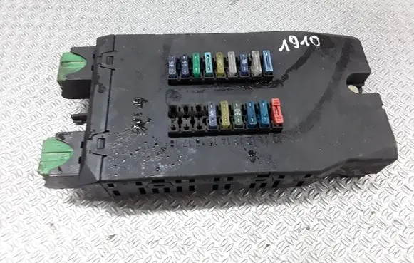 Volkswagen II LT Fuse module 0005400650