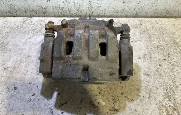 Jeep Cherokee Front brake caliper