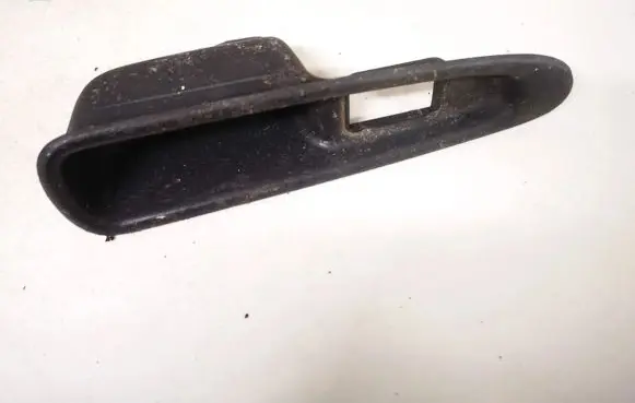 Volvo S40, V40 Front door window switch trim 821425 821427