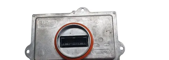 Peugeot 3008 I Headlight ballast module Xenon 90093044