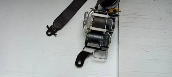 BMW X5 F15 Front seatbelt 7384674