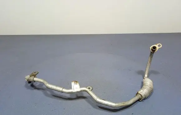 Alpine B3 B4 B5 B6 E90 E91 E92 E93 Turbo turbocharger oiling pipe/hose 9488188