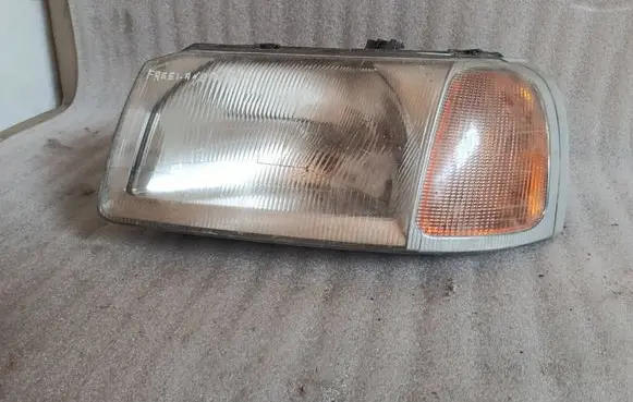 Land Rover Freelander Headlight/headlamp