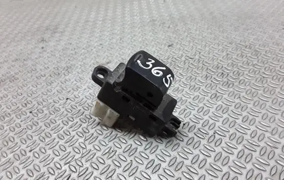 Nissan Micra Electric window control switch