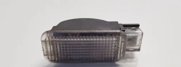 Volkswagen PASSAT B5.5 Other interior light 3B0947415B
