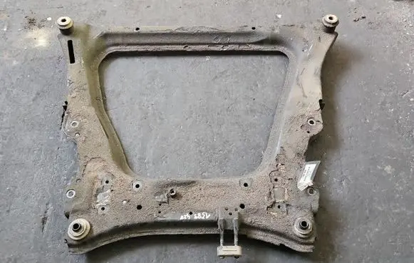 Nissan Pulsar Front axle beam IMPRK1589429