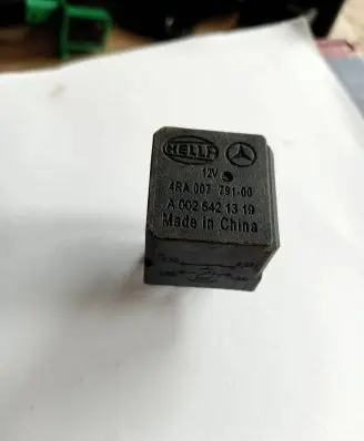 Mercedes-Benz ML W163 Other relay A0025421319 4RA00779100