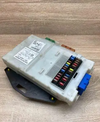 Ford Mondeo MK IV Central body control module 7G9T14A073CC