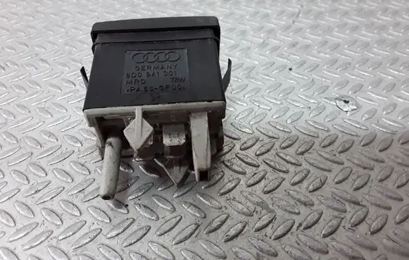 Audi A4 S4 B5 8D Headlight level height control switch 8D0941301