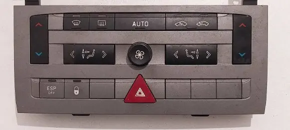 Citroen C5 Climate control unit 96573328YW02 FNKB10E9C3 VP4PUH18C612MH