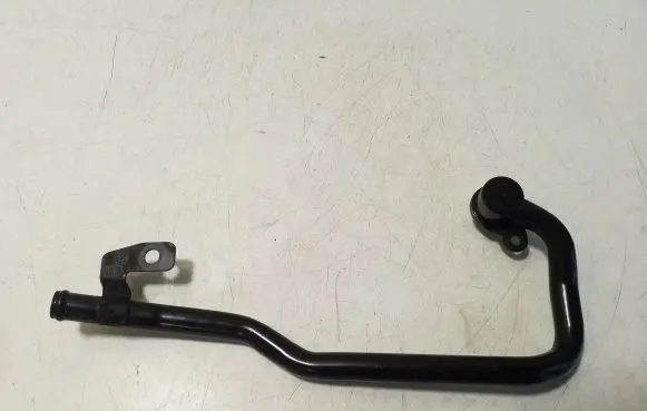 Volkswagen Tiguan Engine coolant pipe/hose 04L121065AJ