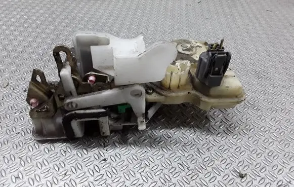 Honda Civic Front door lock