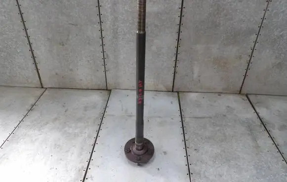 Jeep Cherokee KJ Rear driveshaft
