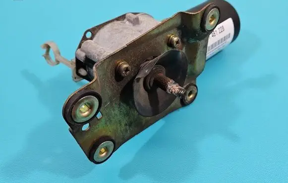 Opel Frontera B Wiper motor IMPRK1461228