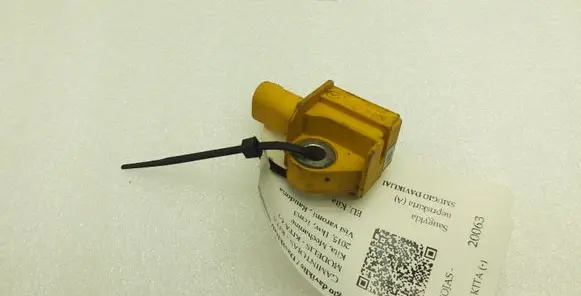 Mercedes-Benz E C207 W207 Airbag deployment crash/impact sensor A2128210351