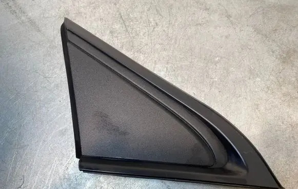 Ford Edge II Fender end trim FT4B17074