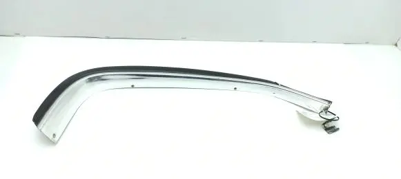 BMW 7 E23 (C) pillar trim