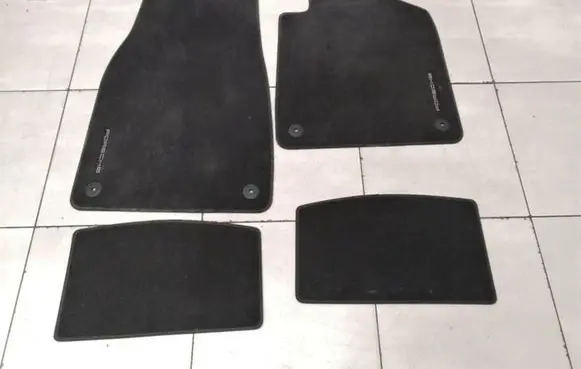 Porsche Taycan 9J1 Car floor mat set 