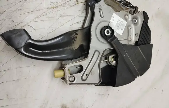 Audi Q7 4L Handbrake/parking brake lever assembly 7L0721797E 000278592