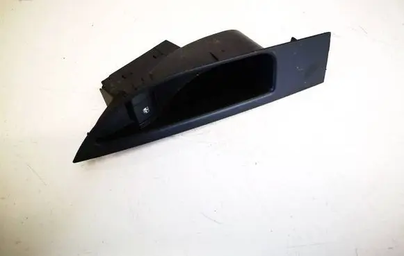 Opel Astra J Electric window control switch 13301888