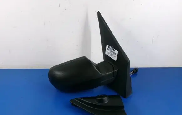 Ford Fusion Front door electric wing mirror