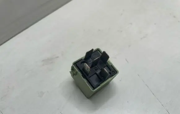 BMW X5 E53 Other relay 8373700 6136 23134A595312