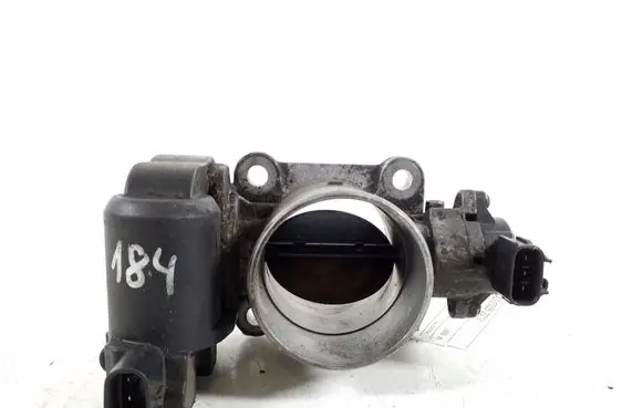 Toyota RAV 4 (XA30) Throttle valve 26100-26010