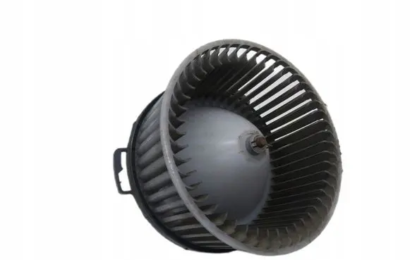 Mazda 5 Front door blower motor 8940000270